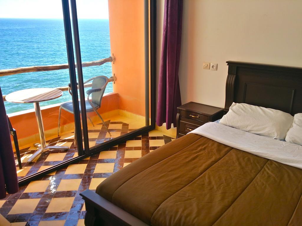 טגזוט Bouad Seafront Apartments & Rooms מראה חיצוני תמונה
