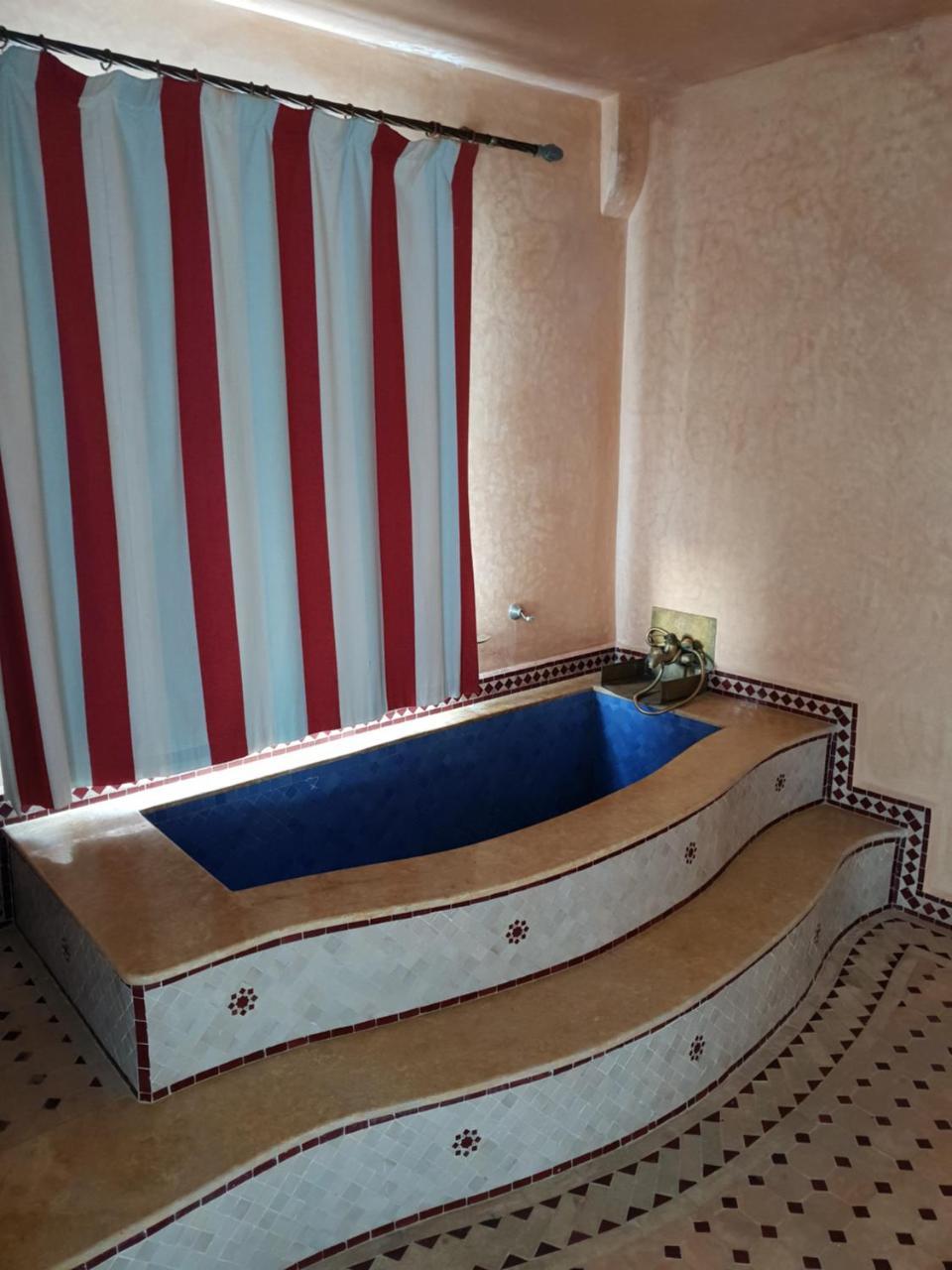 טגזוט Bouad Seafront Apartments & Rooms מראה חיצוני תמונה
