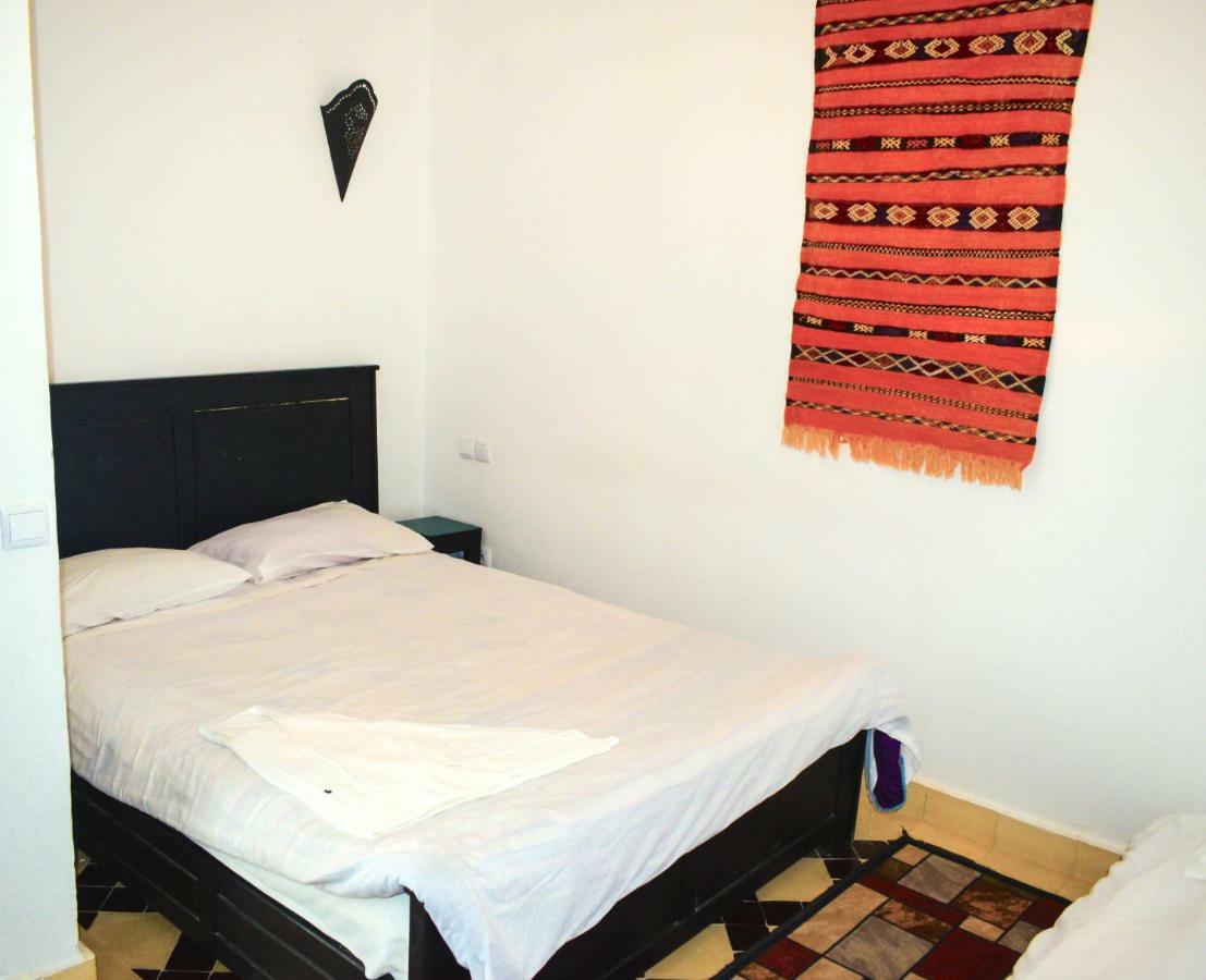 טגזוט Bouad Seafront Apartments & Rooms מראה חיצוני תמונה