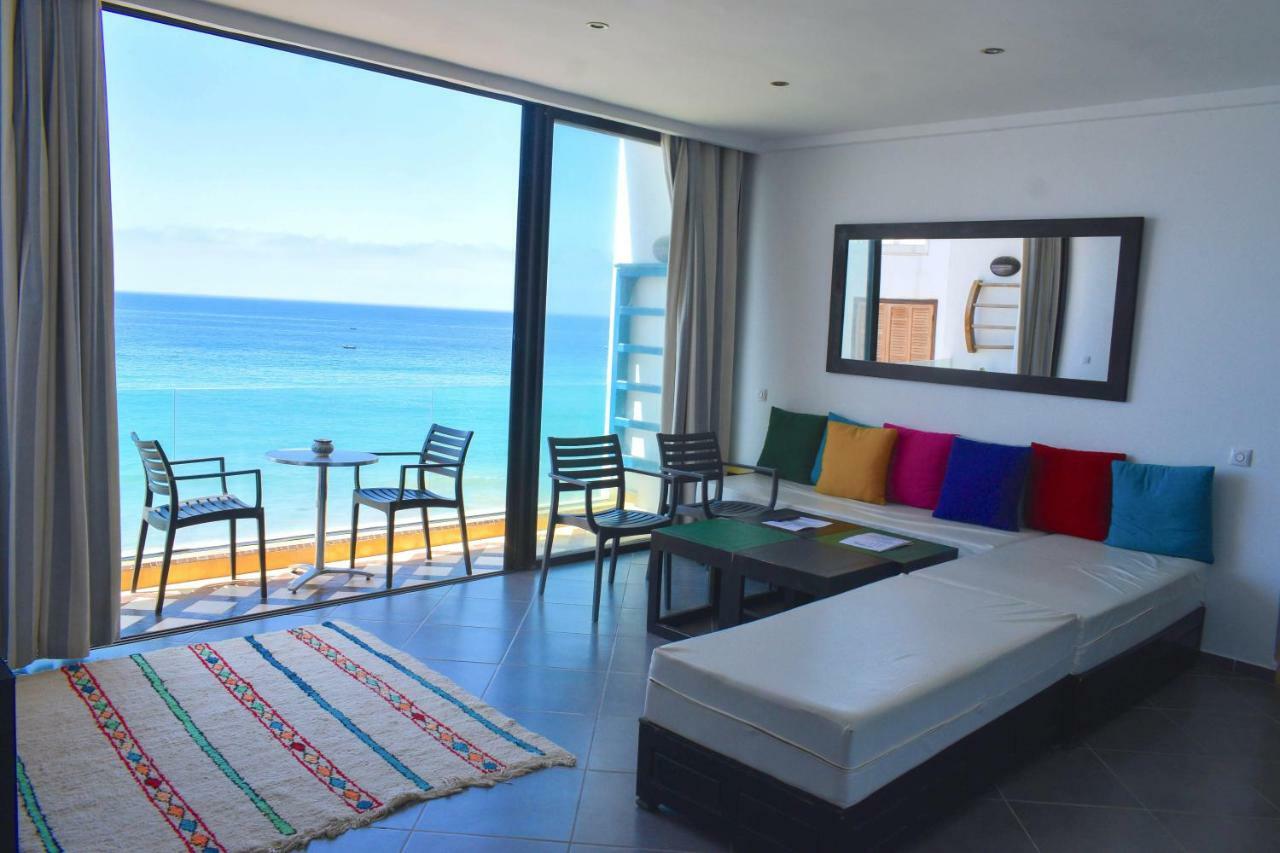 טגזוט Bouad Seafront Apartments & Rooms מראה חיצוני תמונה